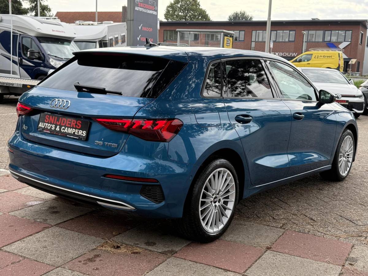 Audi A3 Audi A3 Sportback 35 TFSI Pro Line met leder interieur