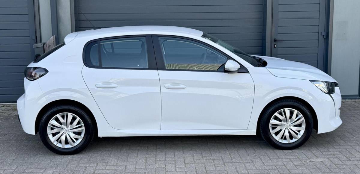 Peugeot 208 Peugeot 208 1.2 Like | LAGE KM NAP | Nieuwe Model 2020 | 5 Deurs | Airco | Cruise | Rijklaar|