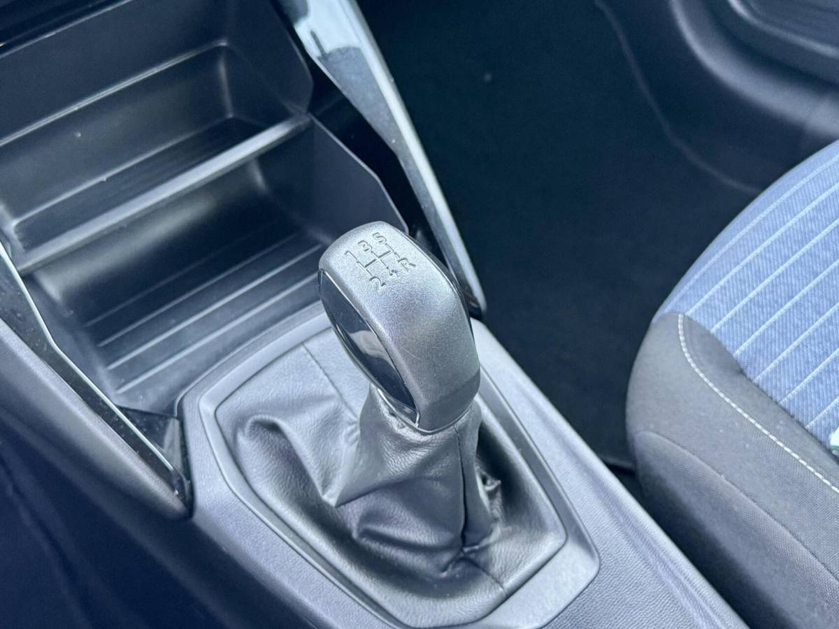 Peugeot 208 Peugeot 208 1.2 Like | LAGE KM NAP | Nieuwe Model 2020 | 5 Deurs | Airco | Cruise | Rijklaar|