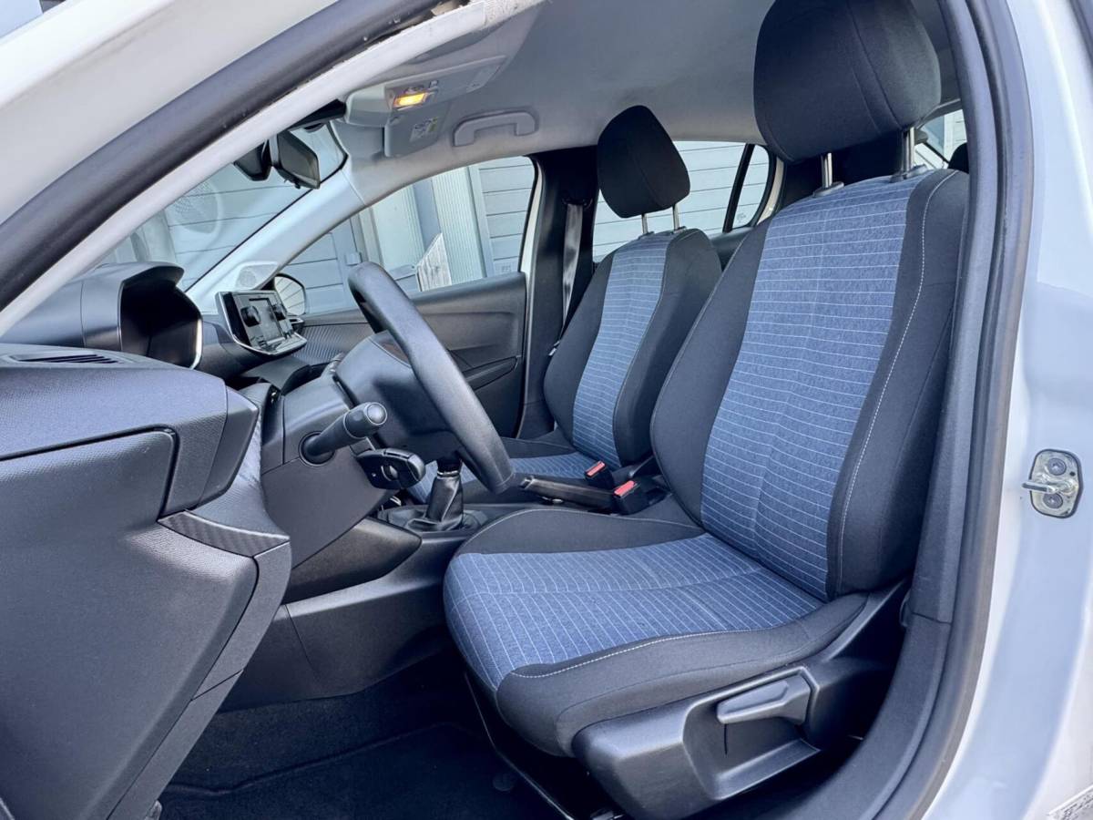 Peugeot 208 Peugeot 208 1.2 Like | LAGE KM NAP | Nieuwe Model 2020 | 5 Deurs | Airco | Cruise | Rijklaar|