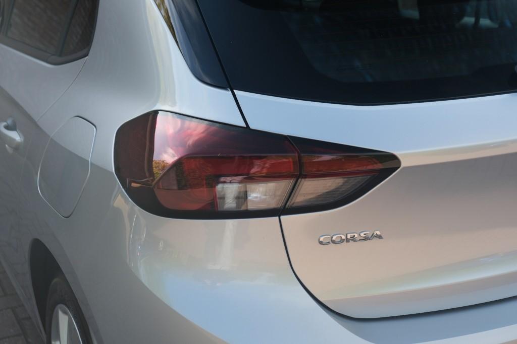Opel Corsa Opel Corsa 1.2 75pk Edition | Navi | App Connect | Airco | Cruise | Full LED | PDC | 16″ velgen