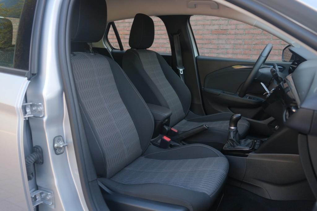 Opel Corsa Opel Corsa 1.2 75pk Edition | Navi | App Connect | Airco | Cruise | Full LED | PDC | 16″ velgen