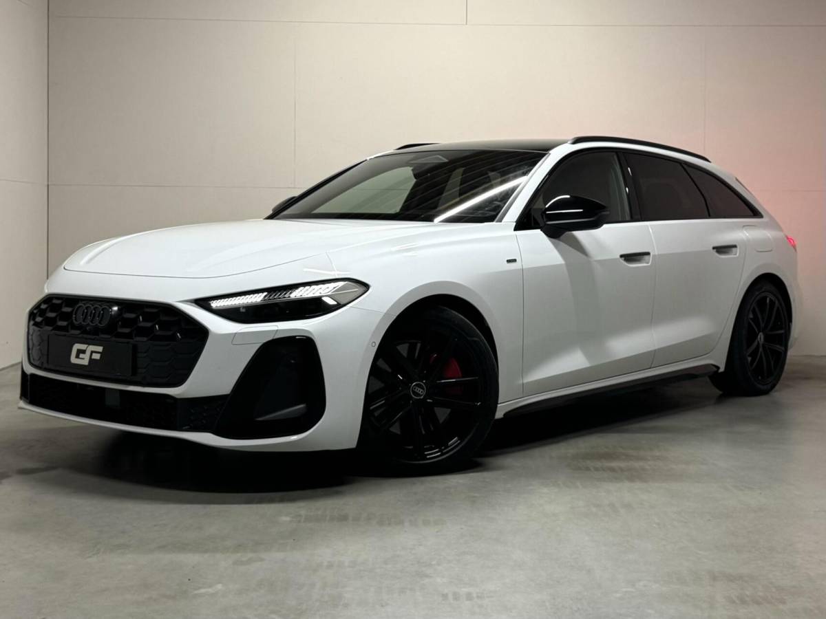 Audi A5 Audi A5 Avant 2.0 e-hybrid quattro S-Line Competition Pano 360° RS-Seats Passenger display