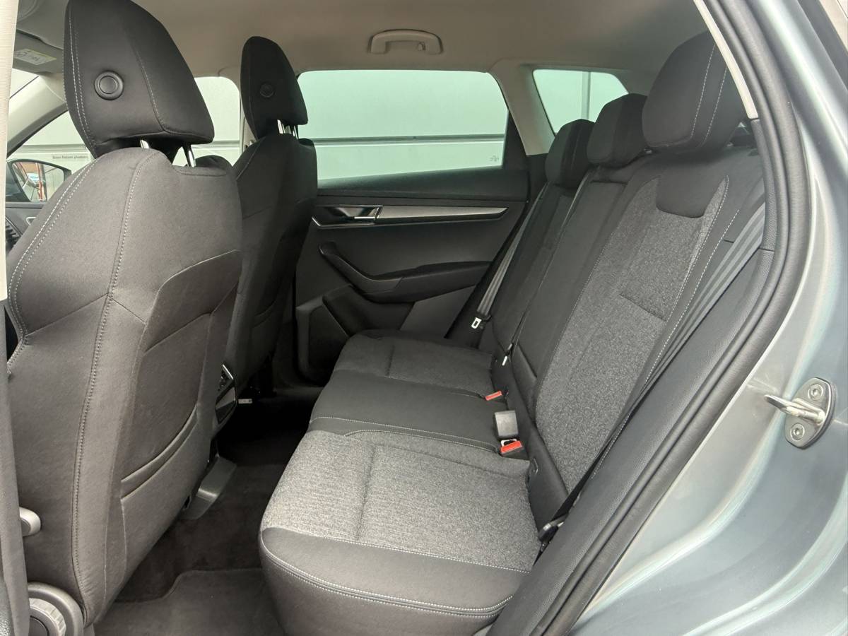 Škoda Karoq Skoda KAROQ 1.5 TSI ACT Style | Trekhaak | LED | Virtual | Stoelverw. |