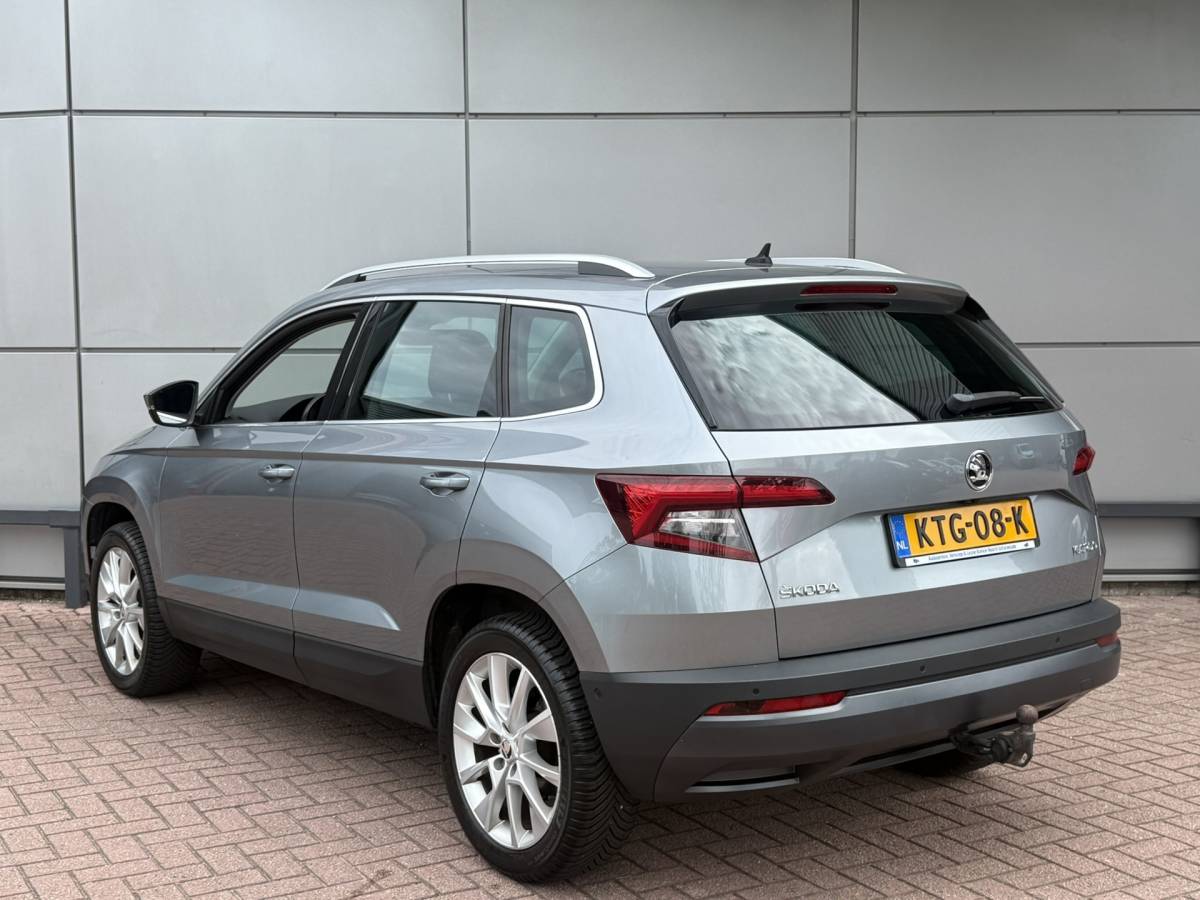 Škoda Karoq Skoda KAROQ 1.5 TSI ACT Style | Trekhaak | LED | Virtual | Stoelverw. |