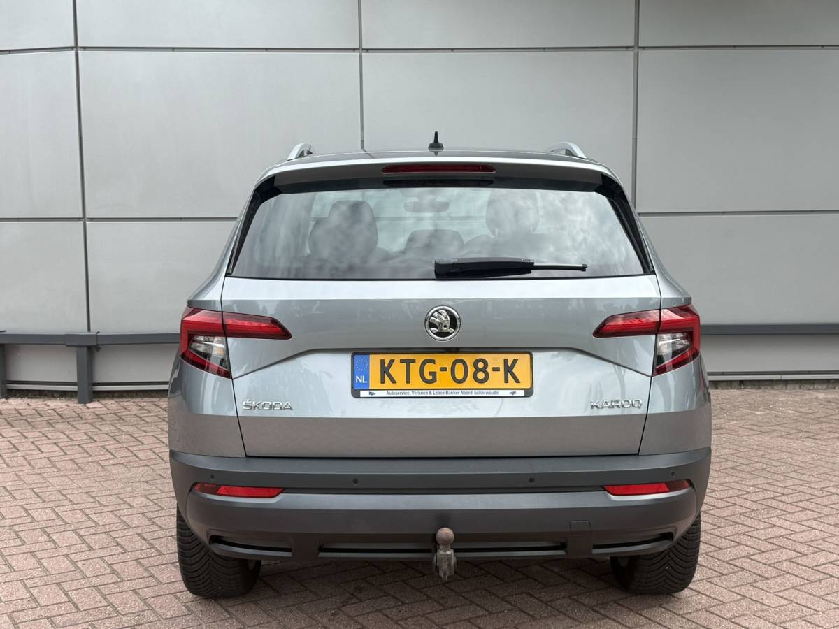 Škoda Karoq Skoda KAROQ 1.5 TSI ACT Style | Trekhaak | LED | Virtual | Stoelverw. |