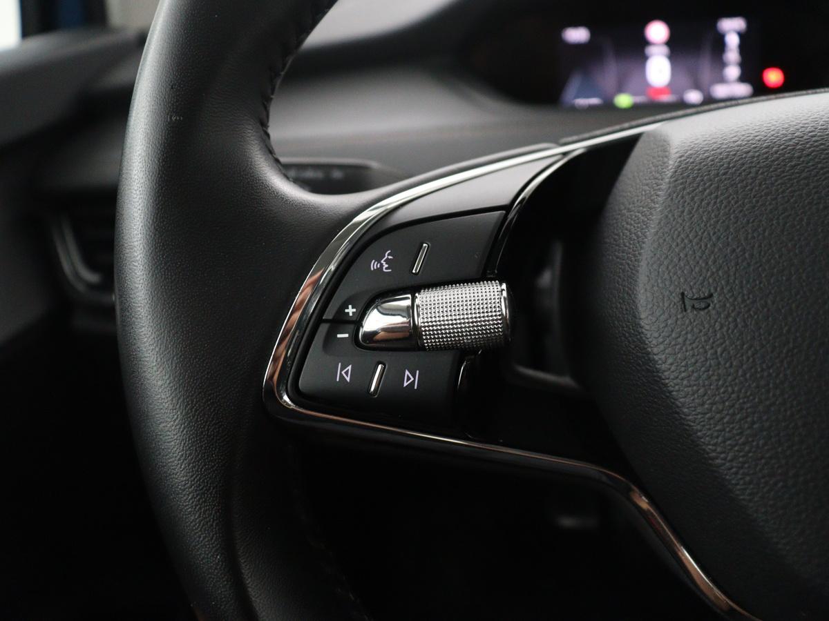 Škoda Enyaq iV Skoda Enyaq iV 60 | SOH 90,7% | Leder | Stoelverwarming | Head-up | Climate control | Navigatie | Carplay | Sfeerverlichting | Camera | Park assist | EV