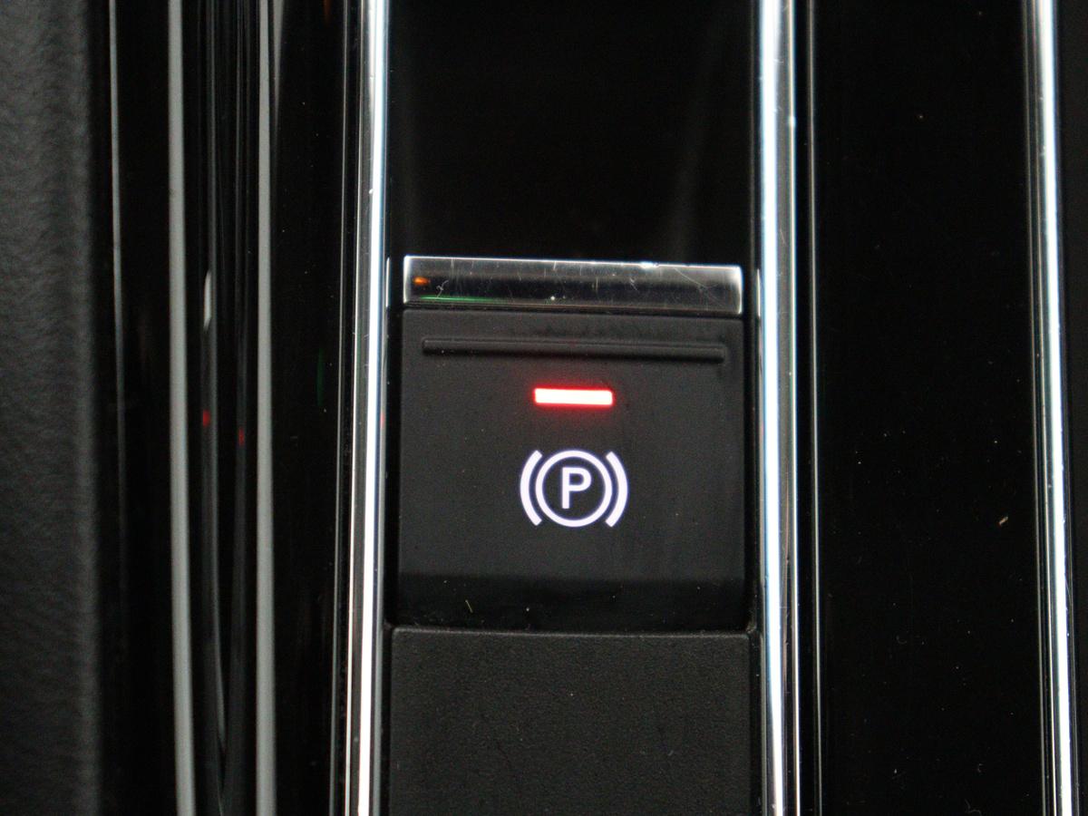Škoda Enyaq iV Skoda Enyaq iV 60 | SOH 90,7% | Leder | Stoelverwarming | Head-up | Climate control | Navigatie | Carplay | Sfeerverlichting | Camera | Park assist | EV