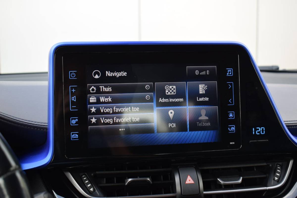 Toyota C-HR Toyota C-HR 1.8 Hybrid Style Ultimate | Trekhaak | Leer | Stoelverwarming | Navi