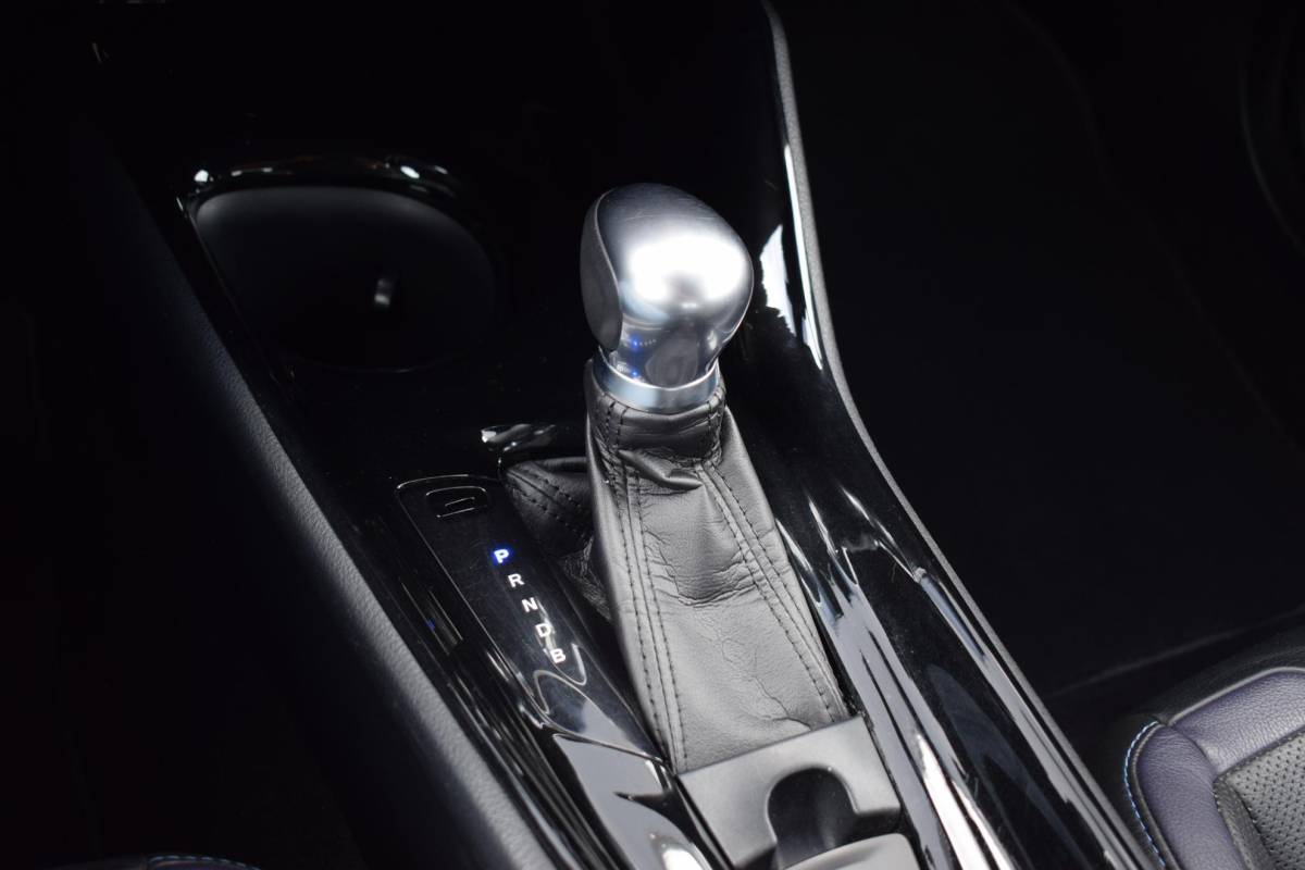 Toyota C-HR Toyota C-HR 1.8 Hybrid Style Ultimate | Trekhaak | Leer | Stoelverwarming | Navi