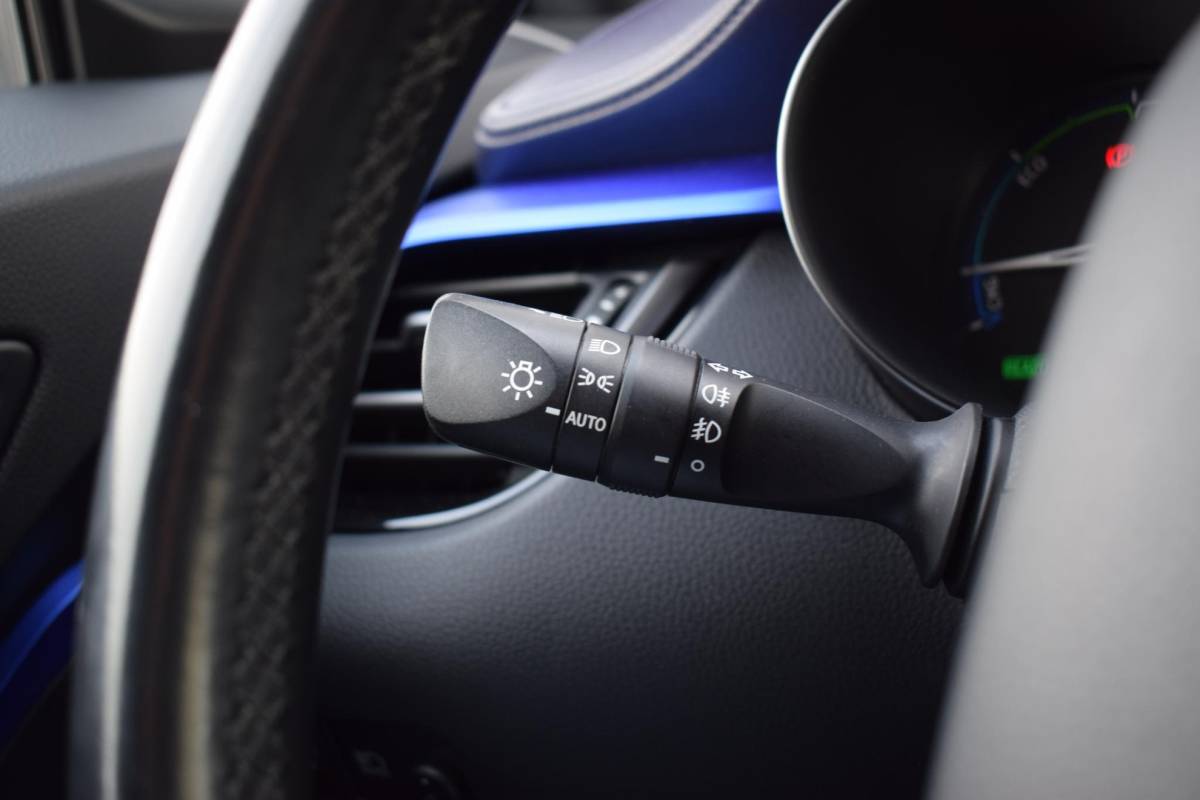 Toyota C-HR Toyota C-HR 1.8 Hybrid Style Ultimate | Trekhaak | Leer | Stoelverwarming | Navi