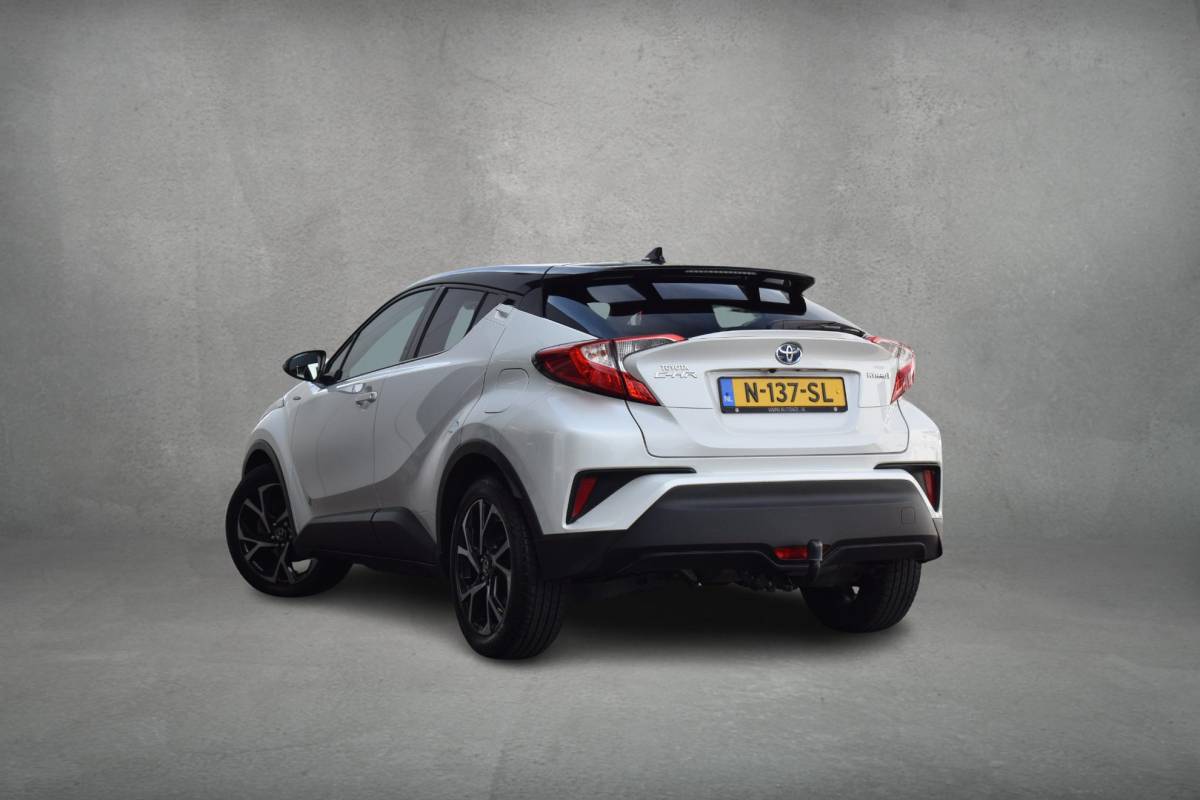 Toyota C-HR Toyota C-HR 1.8 Hybrid Style Ultimate | Trekhaak | Leer | Stoelverwarming | Navi