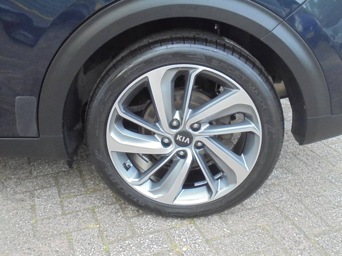 Kia Niro Kia Niro 1.6 GDi HYBRIDE EXECUTIVELINE ZEER LUXE TREKHAAK