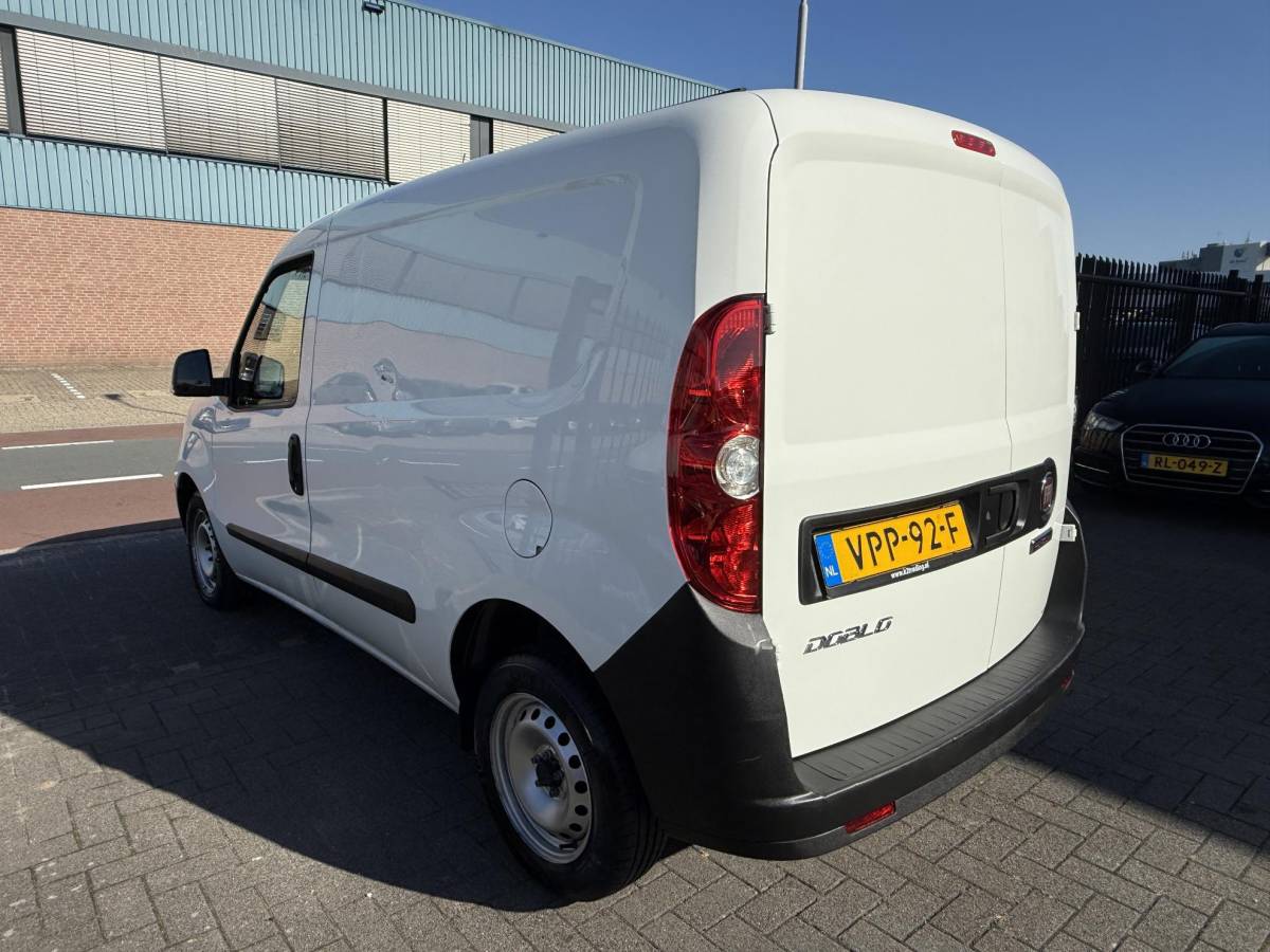 Fiat Doblò Fiat Doblò Cargo 1.6 MJ L1H1 S Basis