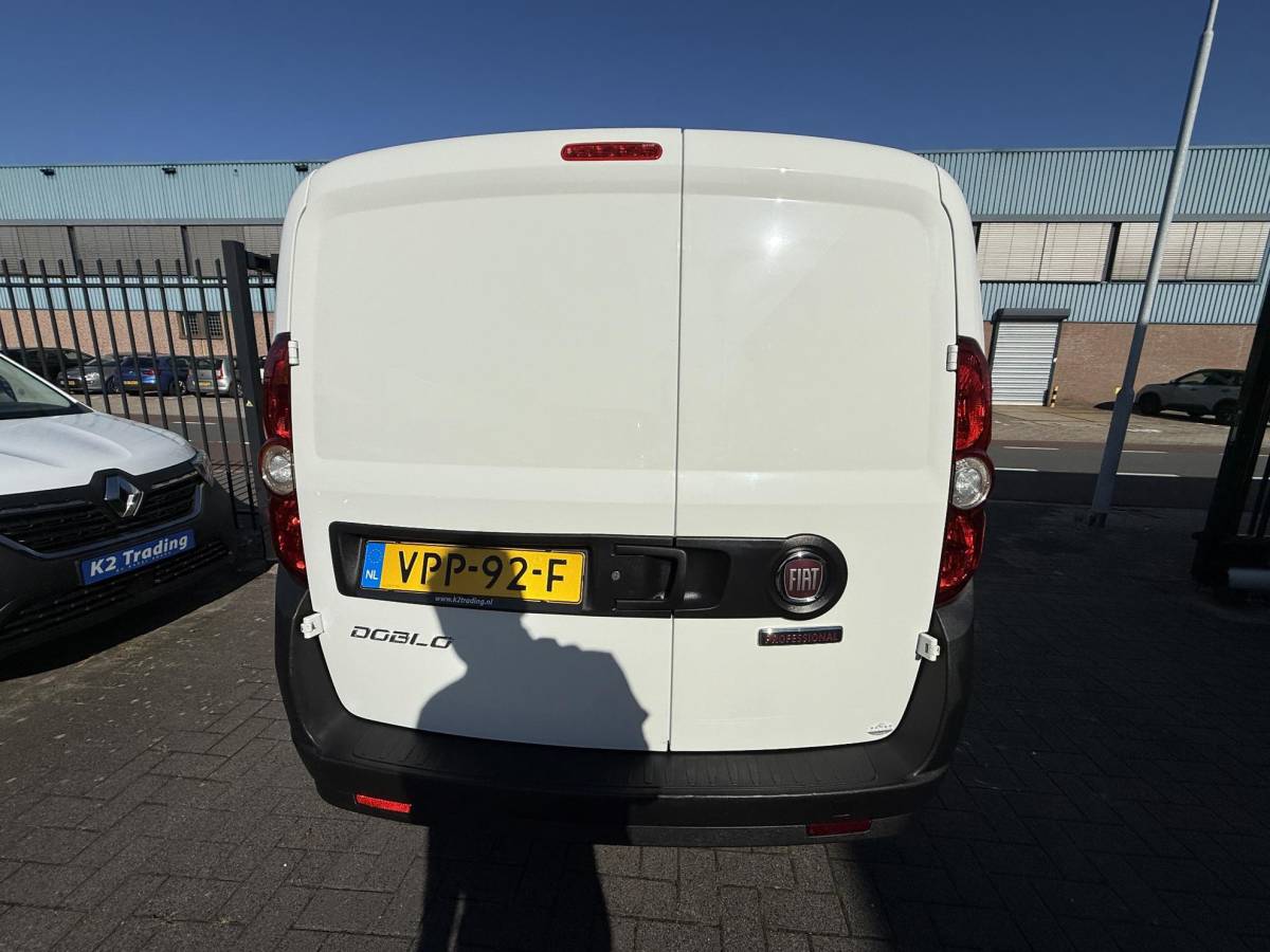 Fiat Doblò Fiat Doblò Cargo 1.6 MJ L1H1 S Basis