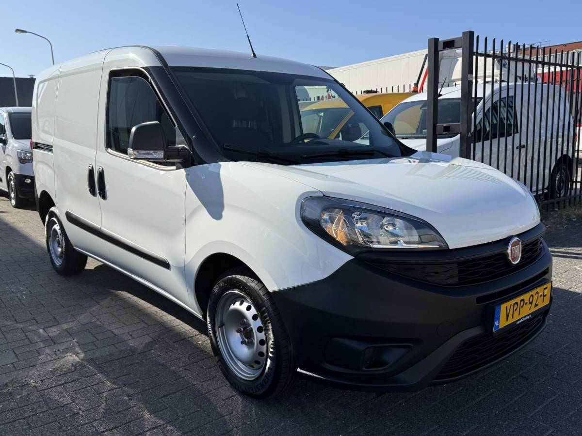Fiat Doblò Fiat Doblò Cargo 1.6 MJ L1H1 S Basis