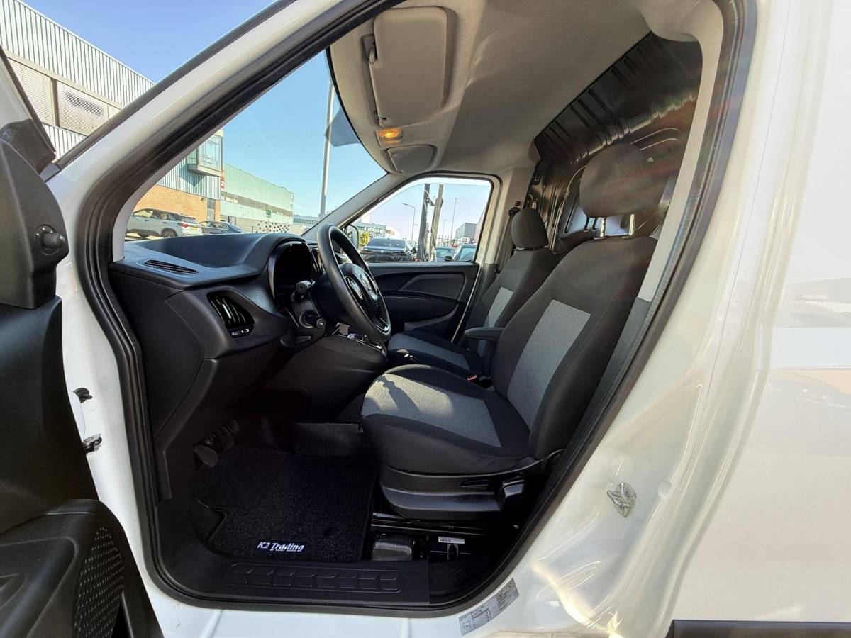 Fiat Doblò Fiat Doblò Cargo 1.6 MJ L1H1 S Basis