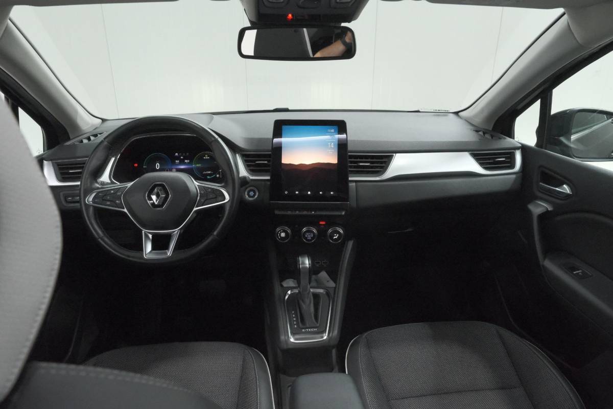 Renault Captur Renault Captur 1.6 E-Tech full hybrid 145 techno | Panoramadak | Camera | Adaptieve Cruise Control | 9.3 Inch Groot Scherm