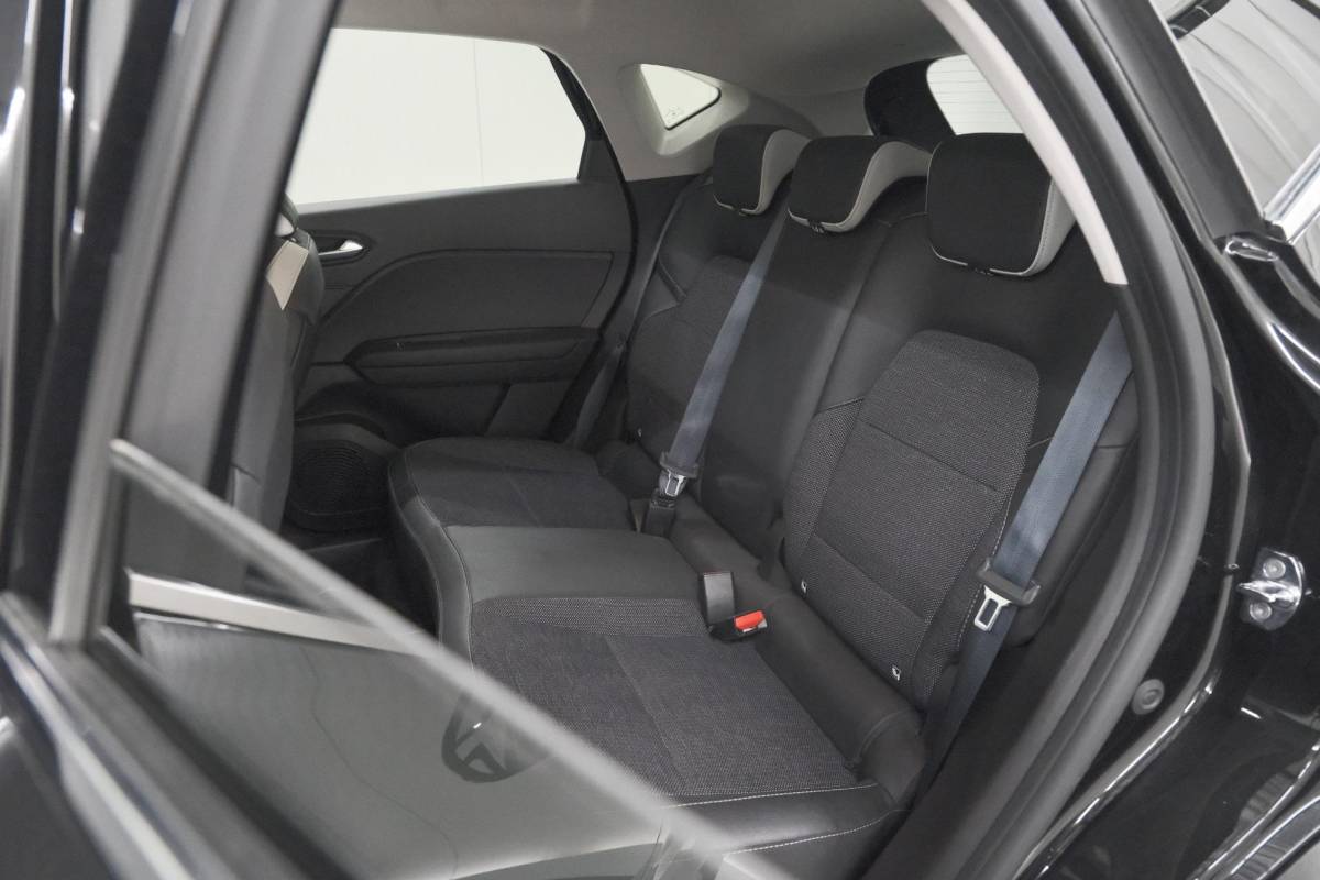 Renault Captur Renault Captur 1.6 E-Tech full hybrid 145 techno | Panoramadak | Camera | Adaptieve Cruise Control | 9.3 Inch Groot Scherm