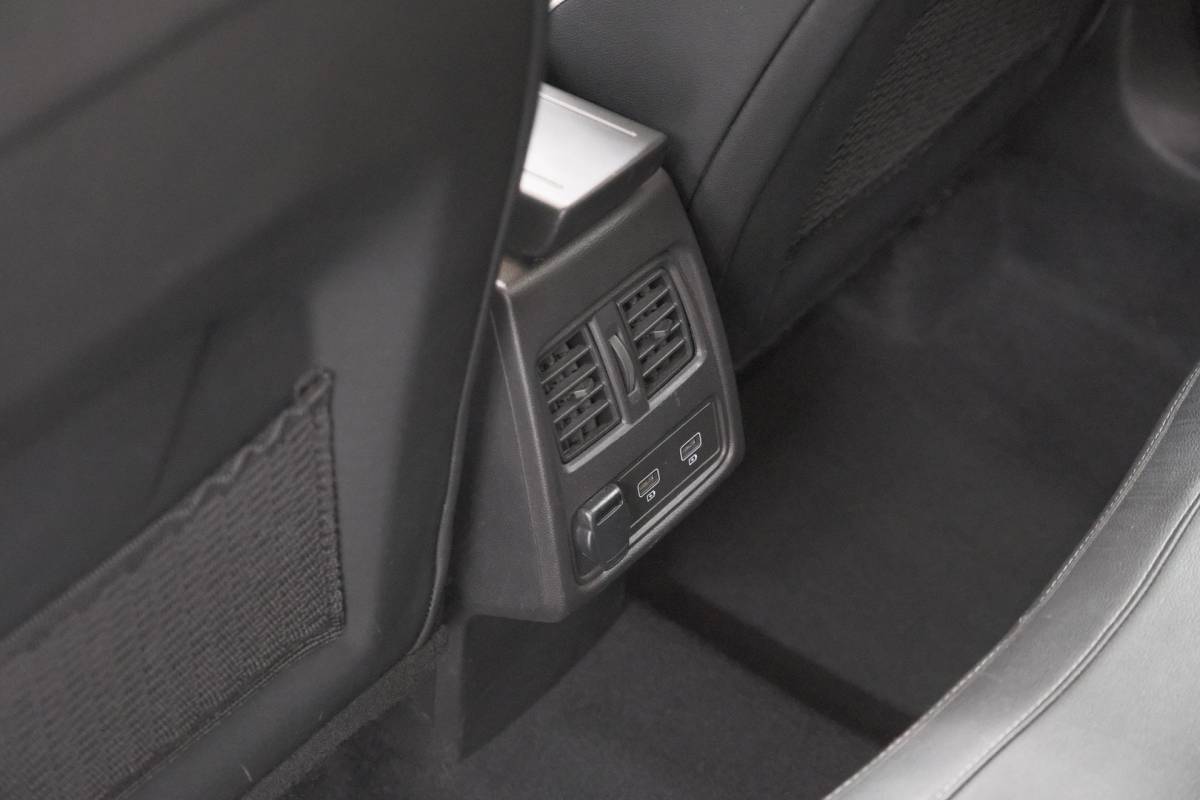 Renault Captur Renault Captur 1.6 E-Tech full hybrid 145 techno | Panoramadak | Camera | Adaptieve Cruise Control | 9.3 Inch Groot Scherm