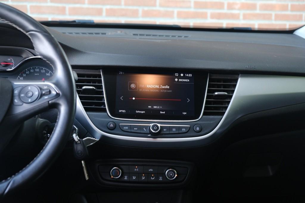 Opel Crossland X Opel Crossland X 1.2 82pk Online Edition | Navi | App Connect | Airco | Cruise | PDC | Trekhaak