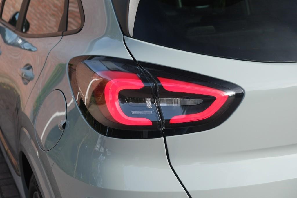 Ford Puma Ford Puma 1.0 EcoBoost Hybrid 155pk Aut. ST-Line X | Navi | App Connect | Adaptive Cruise | 360° Camera | Panoramadak | Elektrische Achterklep | Winter Pakket