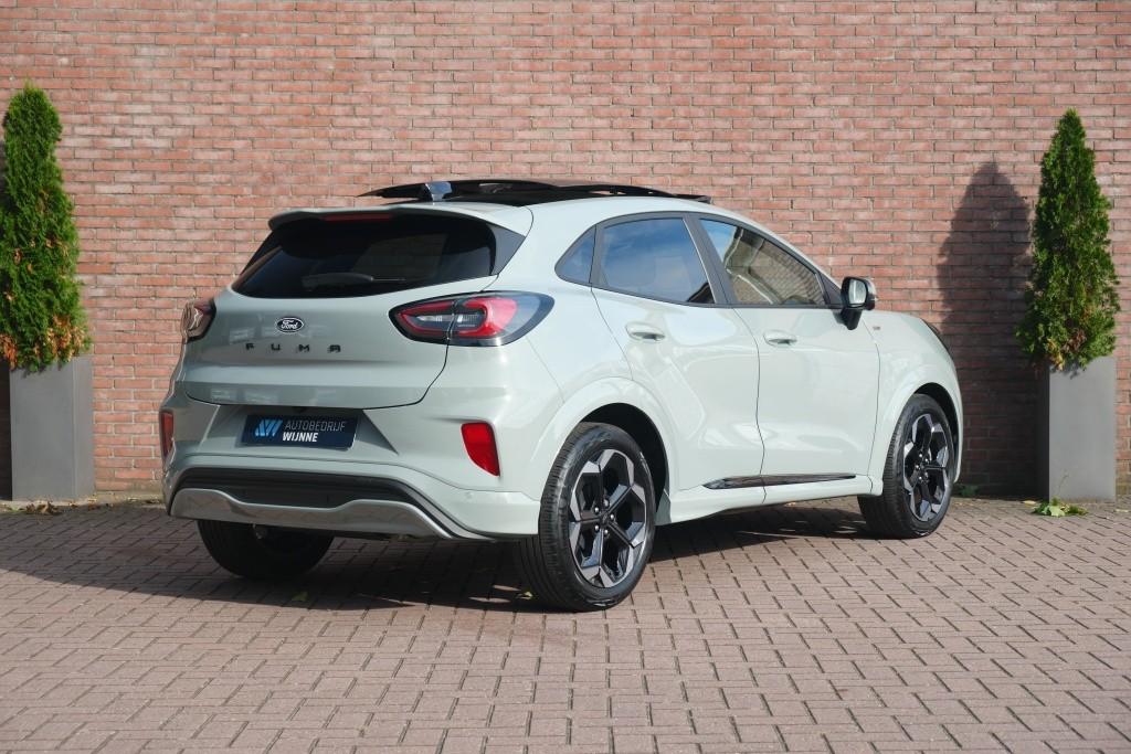 Ford Puma Ford Puma 1.0 EcoBoost Hybrid 155pk Aut. ST-Line X | Navi | App Connect | Adaptive Cruise | 360° Camera | Panoramadak | Elektrische Achterklep | Winter Pakket