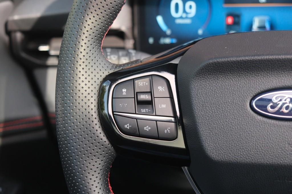 Ford Puma Ford Puma 1.0 EcoBoost Hybrid 155pk Aut. ST-Line X | Navi | App Connect | Adaptive Cruise | 360° Camera | Panoramadak | Elektrische Achterklep | Winter Pakket