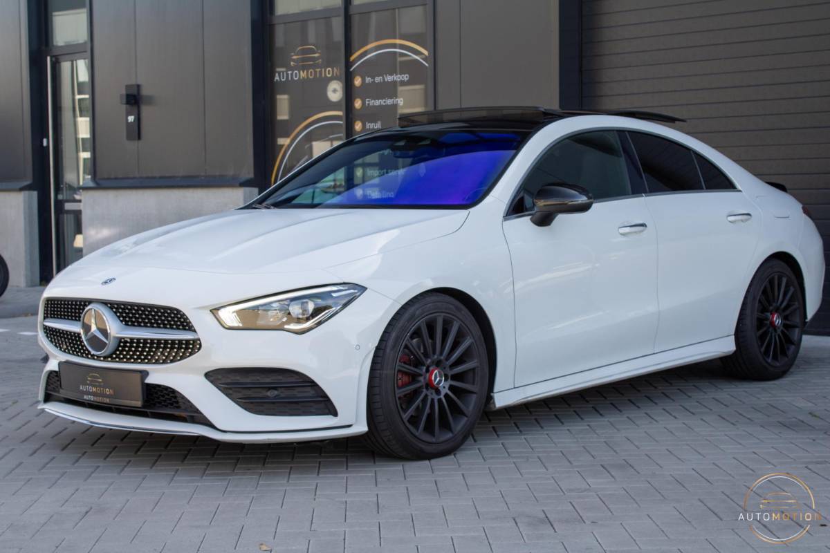 Mercedes-Benz CLA Mercedes-Benz CLA-klasse 180 Business Solution AMG PANO CAMERA HUD LED STOELVERWARMING