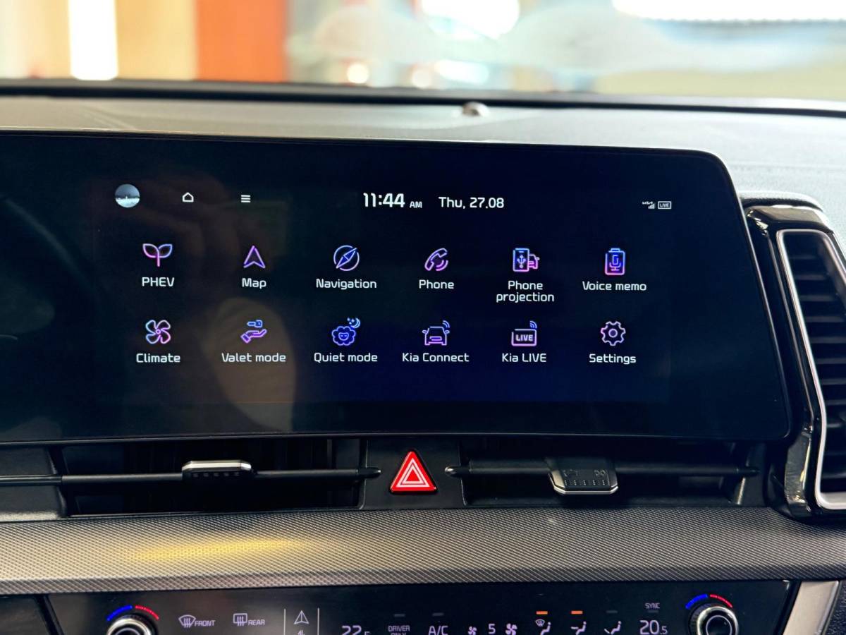 Kia Sportage Kia SPORTAGE 1.6 T-GDi Plug-in Hybrid AWD DynamicPlusLine, 1 jaar Bovag garantie, Camera, Carplay, Stoel/Stuurverwarming,