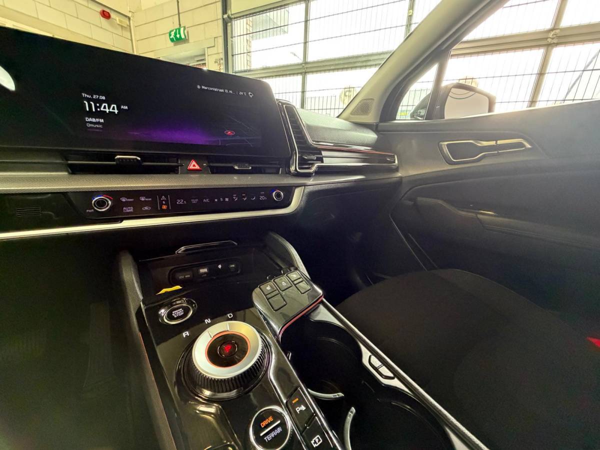 Kia Sportage Kia SPORTAGE 1.6 T-GDi Plug-in Hybrid AWD DynamicPlusLine, 1 jaar Bovag garantie, Camera, Carplay, Stoel/Stuurverwarming,