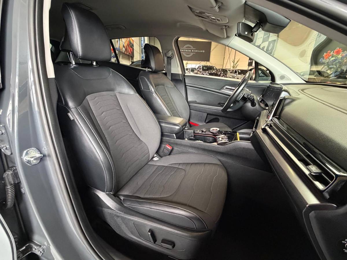 Kia Sportage Kia SPORTAGE 1.6 T-GDi Plug-in Hybrid AWD DynamicPlusLine, 1 jaar Bovag garantie, Camera, Carplay, Stoel/Stuurverwarming,