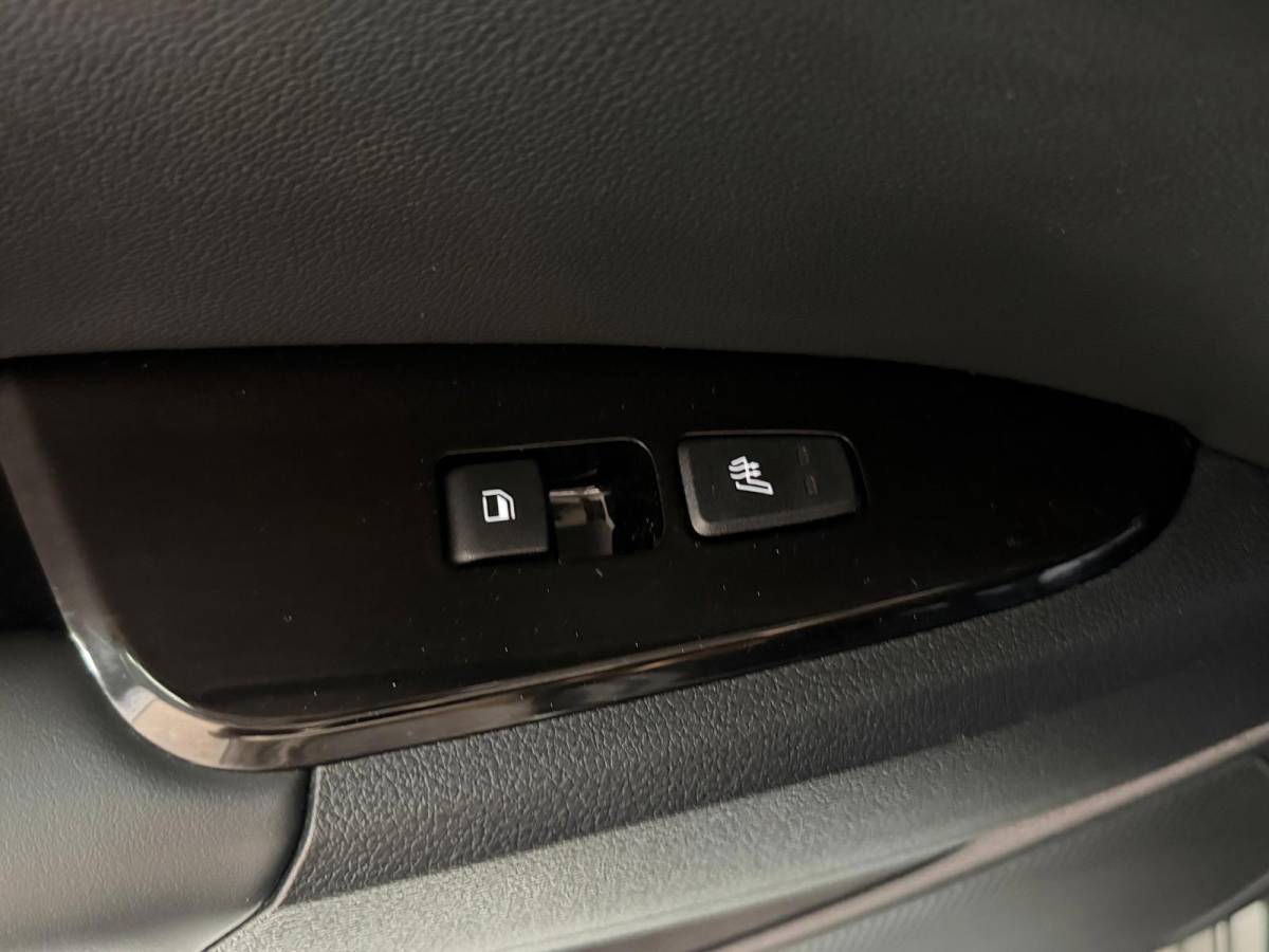 Kia Sportage Kia SPORTAGE 1.6 T-GDi Plug-in Hybrid AWD DynamicPlusLine, 1 jaar Bovag garantie, Camera, Carplay, Stoel/Stuurverwarming,