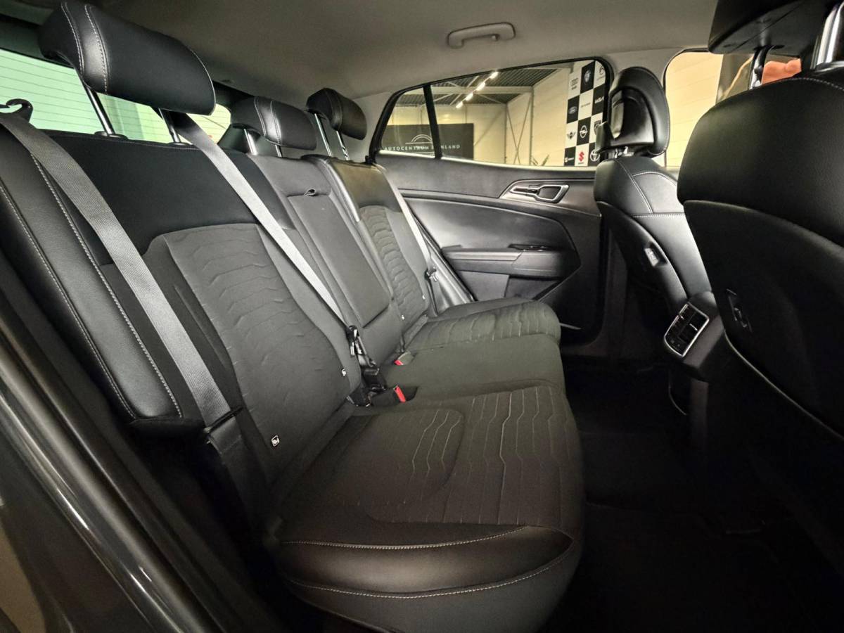 Kia Sportage Kia SPORTAGE 1.6 T-GDi Plug-in Hybrid AWD DynamicPlusLine, 1 jaar Bovag garantie, Camera, Carplay, Stoel/Stuurverwarming,