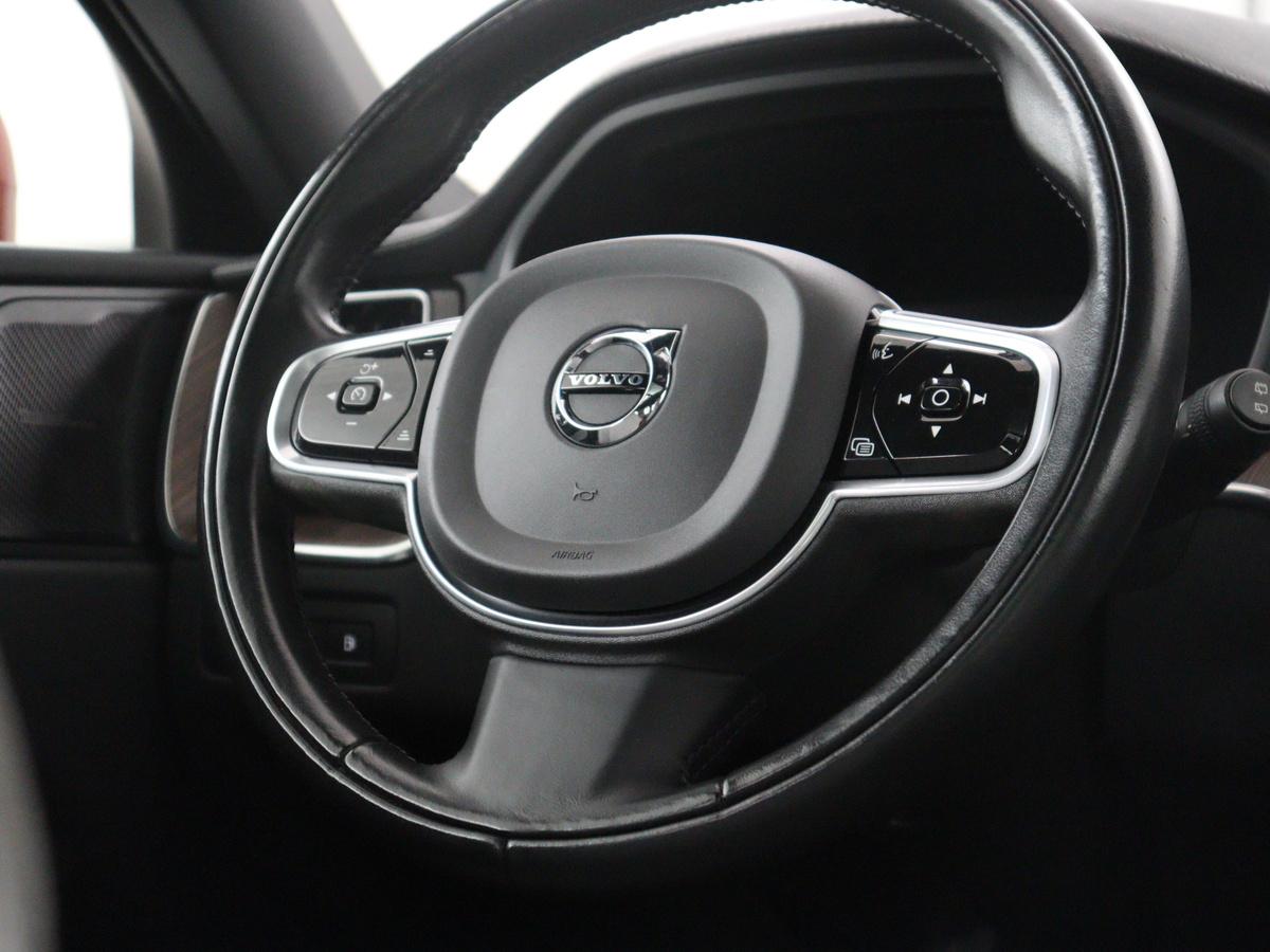 Volvo XC60 Volvo XC60 2.0 T6 Plug-in hybrid AWD Inscription Exclusive | SOH 91,3% | Panoramadak | Memory |  Adaptive cruise | Stuur/stoelverwarming | Carplay | Harman/Kardon | 360 camera | Trekhaak