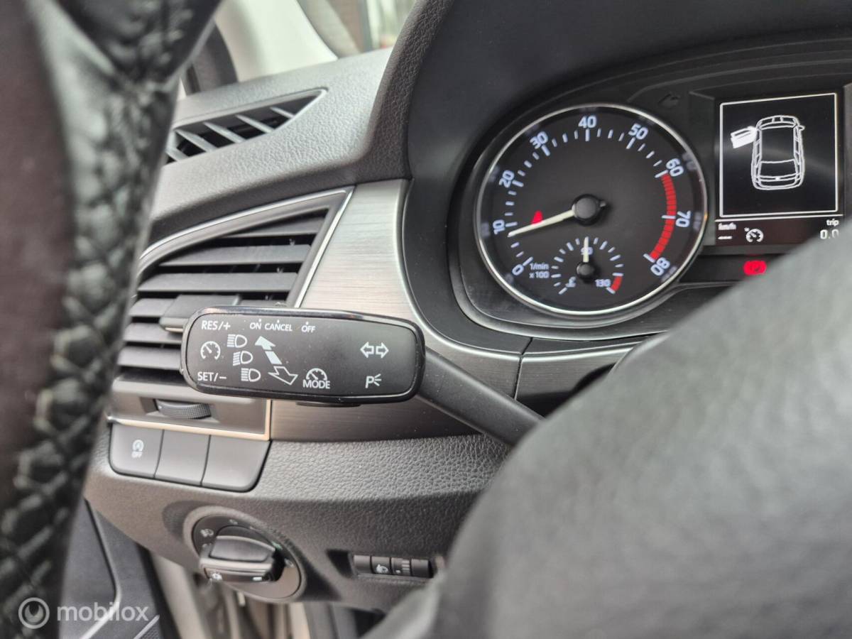Škoda Fabia Skoda Fabia Combi 1.2 JOY CLIMA CRUISE PDC