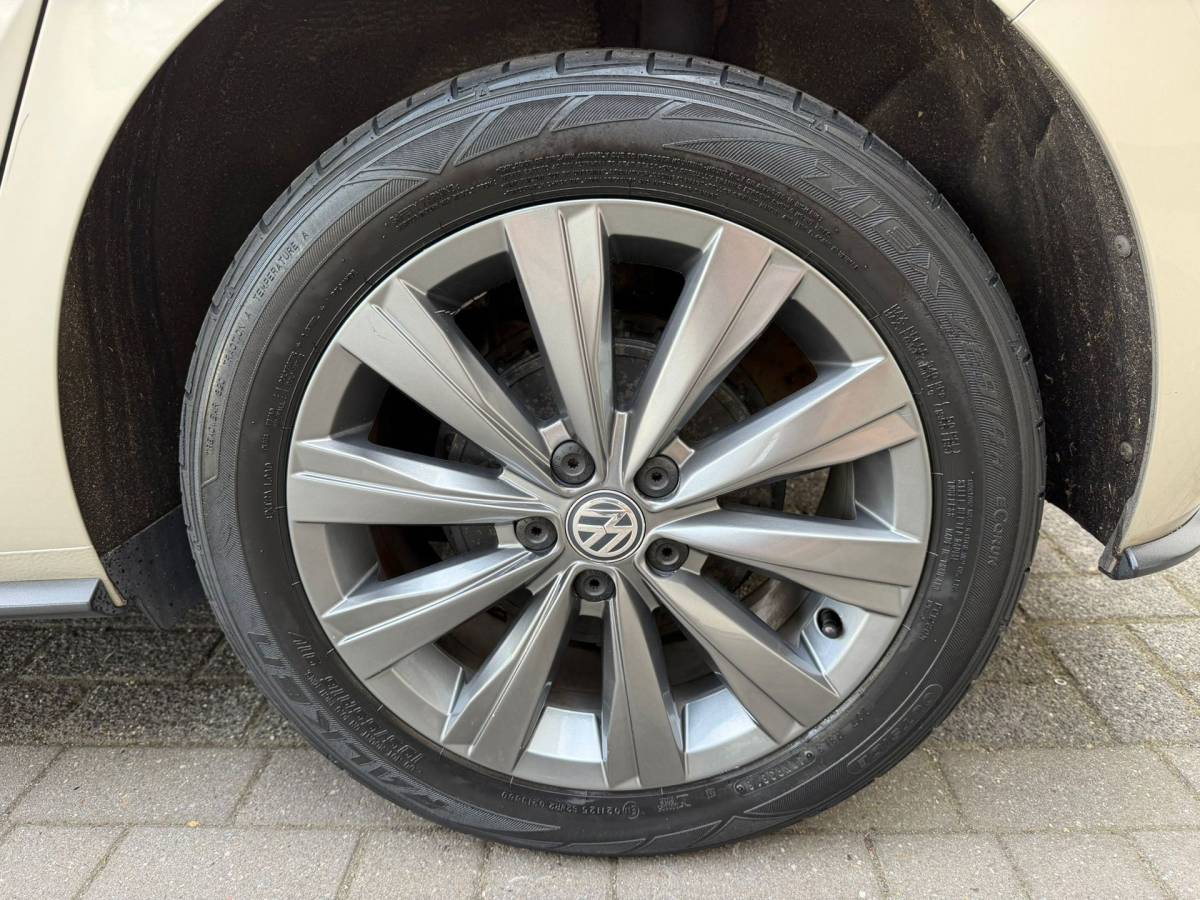 Volkswagen Polo Volkswagen Polo 1.0 TSI R-Line handgeschakeld Panoramadak,Acc,Apple Carpl,Climate Contr,Camera A,,NavigatieNL auto,Virtual dashb