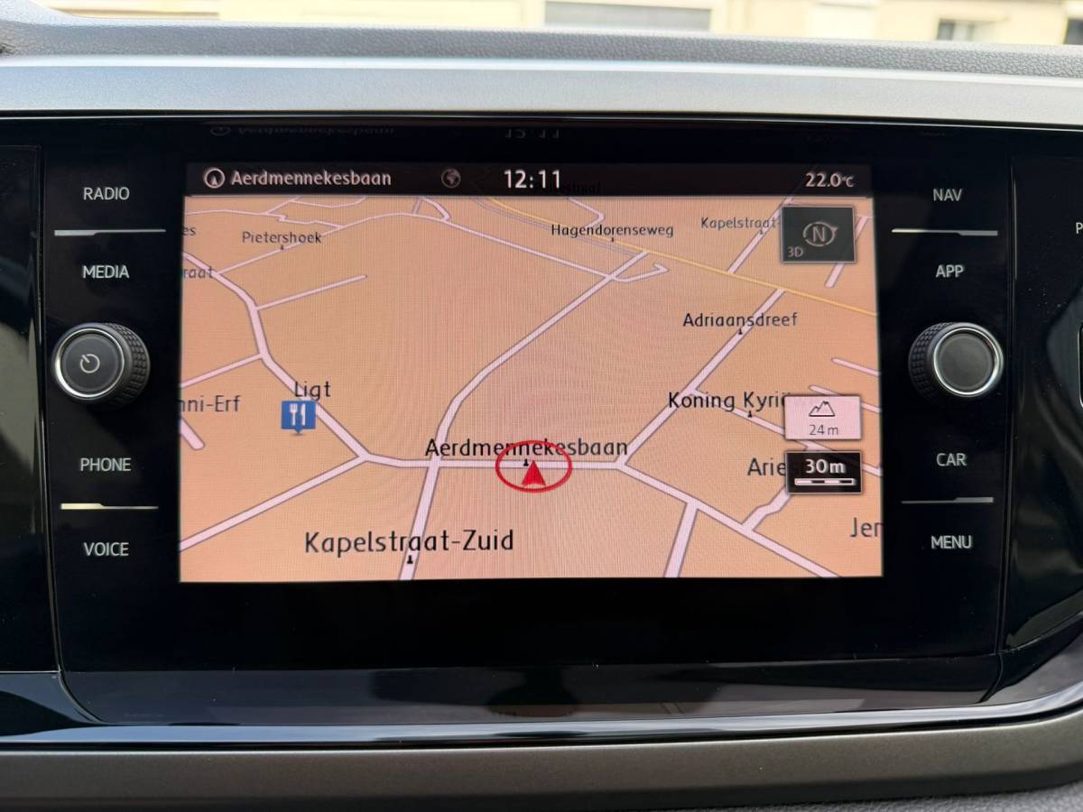 Volkswagen Polo Volkswagen Polo 1.0 TSI R-Line handgeschakeld Panoramadak,Acc,Apple Carpl,Climate Contr,Camera A,,NavigatieNL auto,Virtual dashb