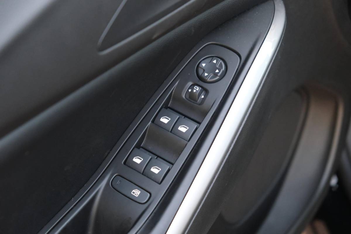 Opel Grandland Opel Grandland 1.2 Turbo 130pk EAT8 GS | Navi | App Connect | Adaptive Cruise | Camera | Alcantara | Winter Pakket