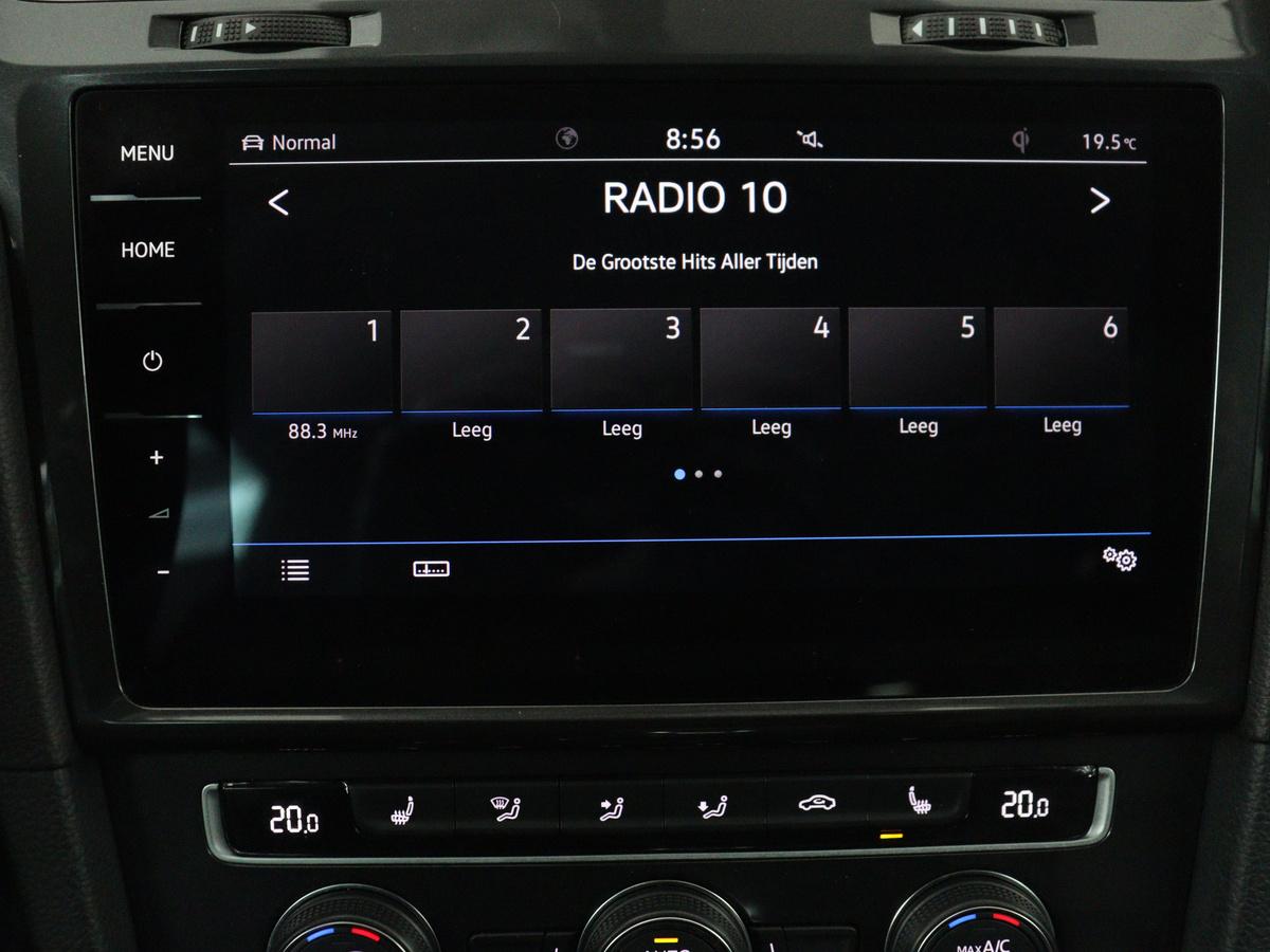 Volkswagen e-Golf Volkswagen e-Golf | SOH 91.3% | Leder | Dynaudio | Stoelverwarming | Adaptive cruise | Carplay | Navigatie | Park assist | Climate control | Xenon |