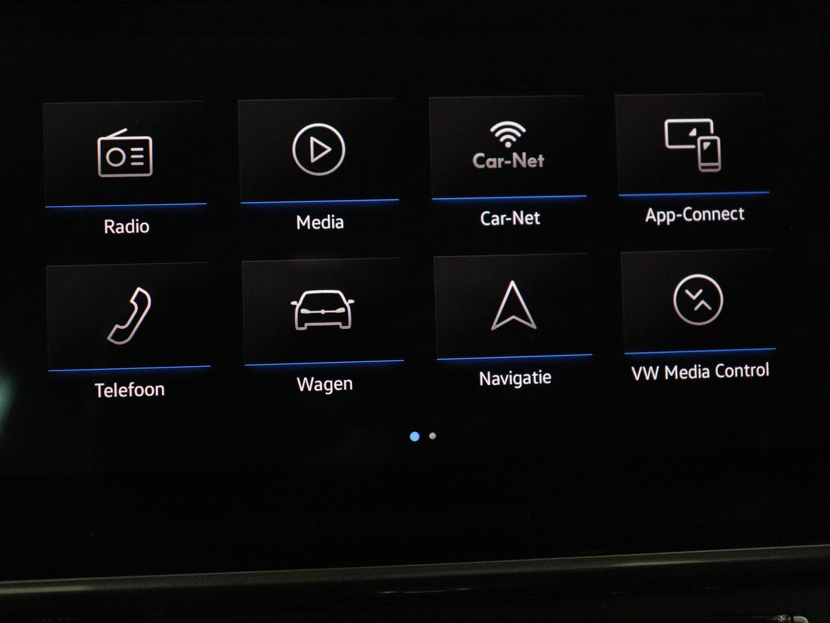 Volkswagen e-Golf Volkswagen e-Golf | SOH 91.3% | Leder | Dynaudio | Stoelverwarming | Adaptive cruise | Carplay | Navigatie | Park assist | Climate control | Xenon |
