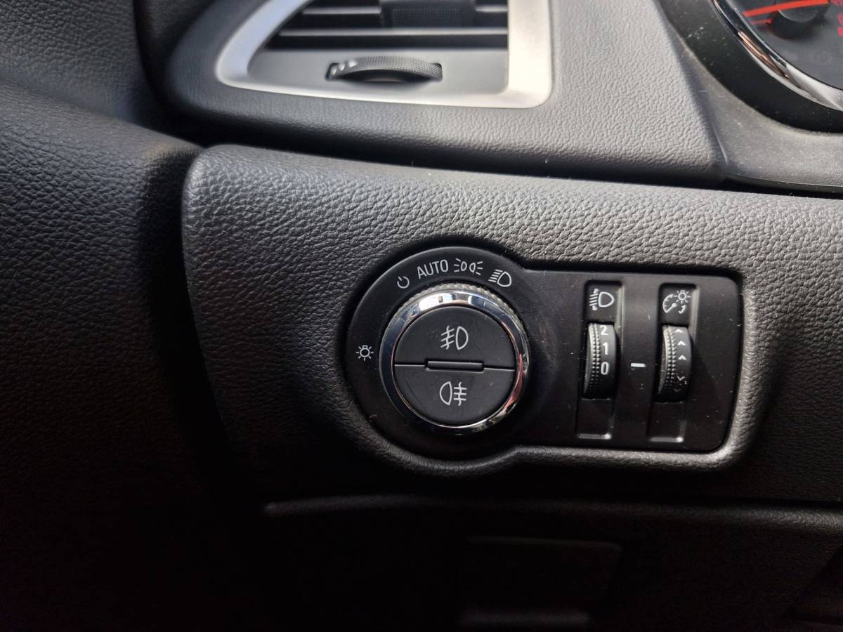 Opel Astra Opel Astra 1.4 Turbo Edition | Airconditioning | Cruise Control