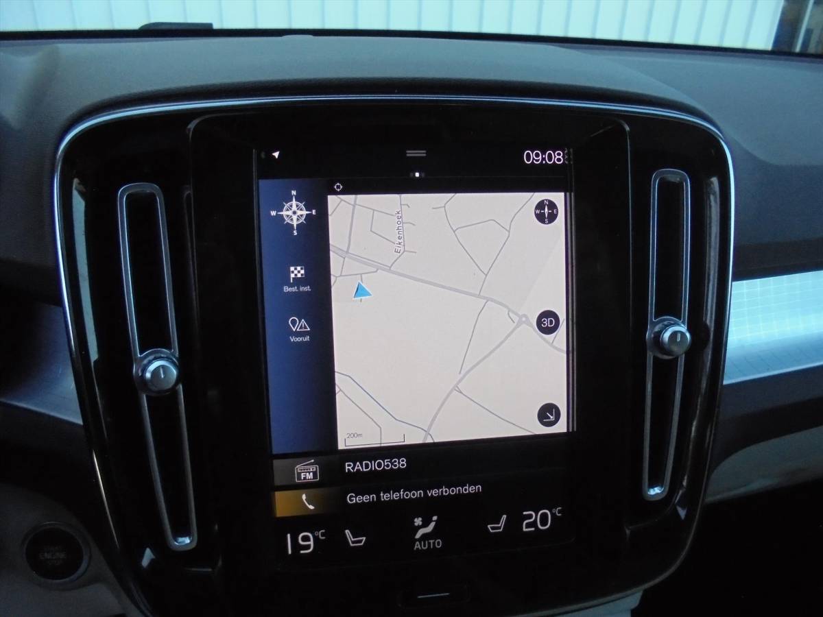 Volvo XC40 Volvo Xc40 T4 PLUGIN HYBRIDE 211PK LEER TREKHAAK 42.163 KM