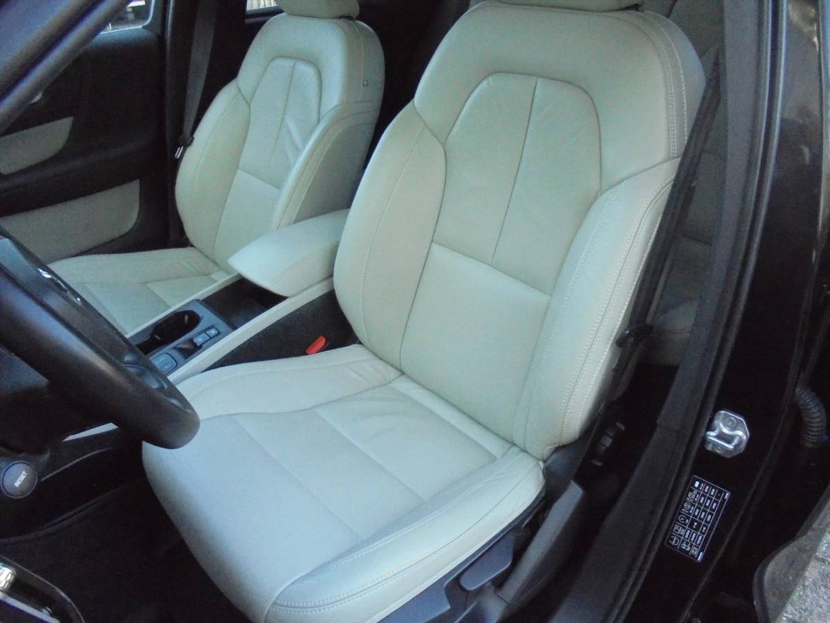 Volvo XC40 Volvo Xc40 T4 PLUGIN HYBRIDE 211PK LEER TREKHAAK 42.163 KM