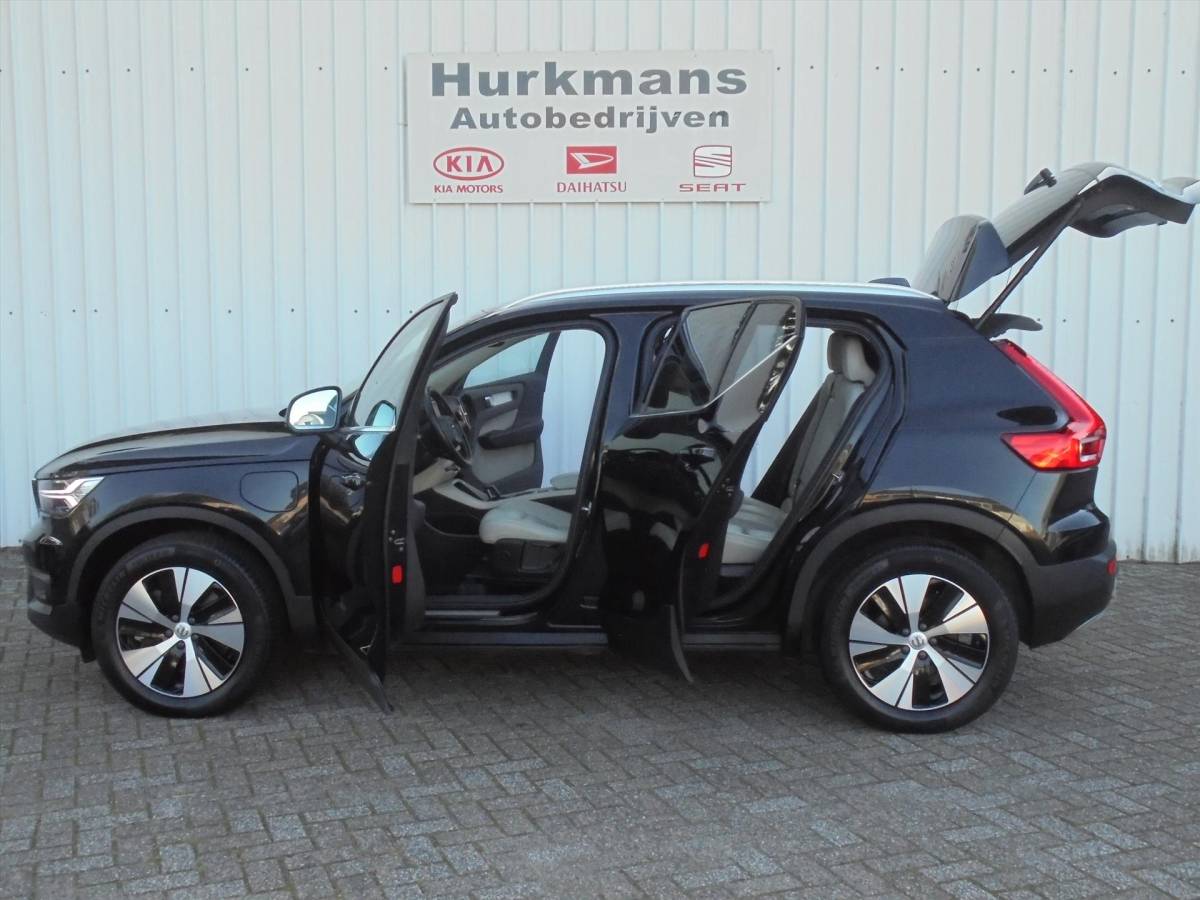 Volvo XC40 Volvo Xc40 T4 PLUGIN HYBRIDE 211PK LEER TREKHAAK 42.163 KM