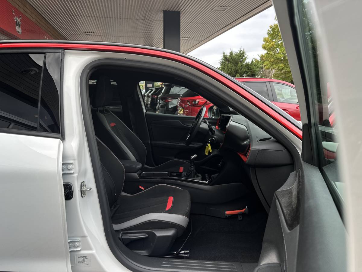 Opel Mokka Opel Mokka 1.2 GS ECC / Carplay