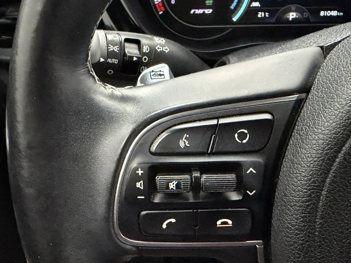Kia e-Niro Kia e-Niro DynamicPlusLine 64 kWh SOH 96,1% | Warmtepomp | Schuif/Kanteldak | Camera | Stoel/Stuurverwarming | Carplay&Android