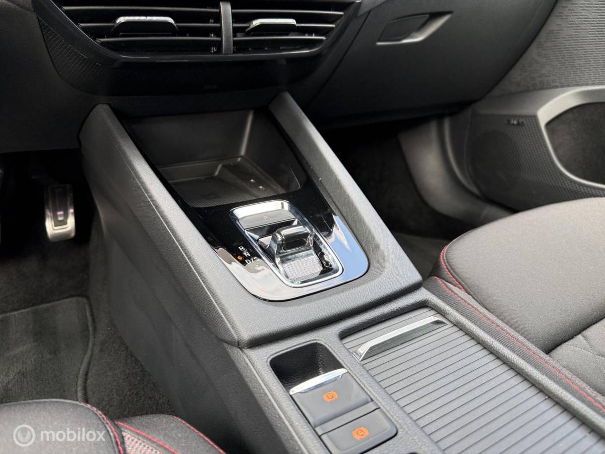 Škoda Octavia Skoda Octavia 2.0 TSI RS 245 Viritual/Carplay/LED/Winterpakket