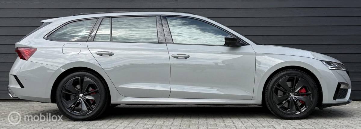 Škoda Octavia Skoda Octavia 2.0 TSI RS 245 Viritual/Carplay/LED/Winterpakket
