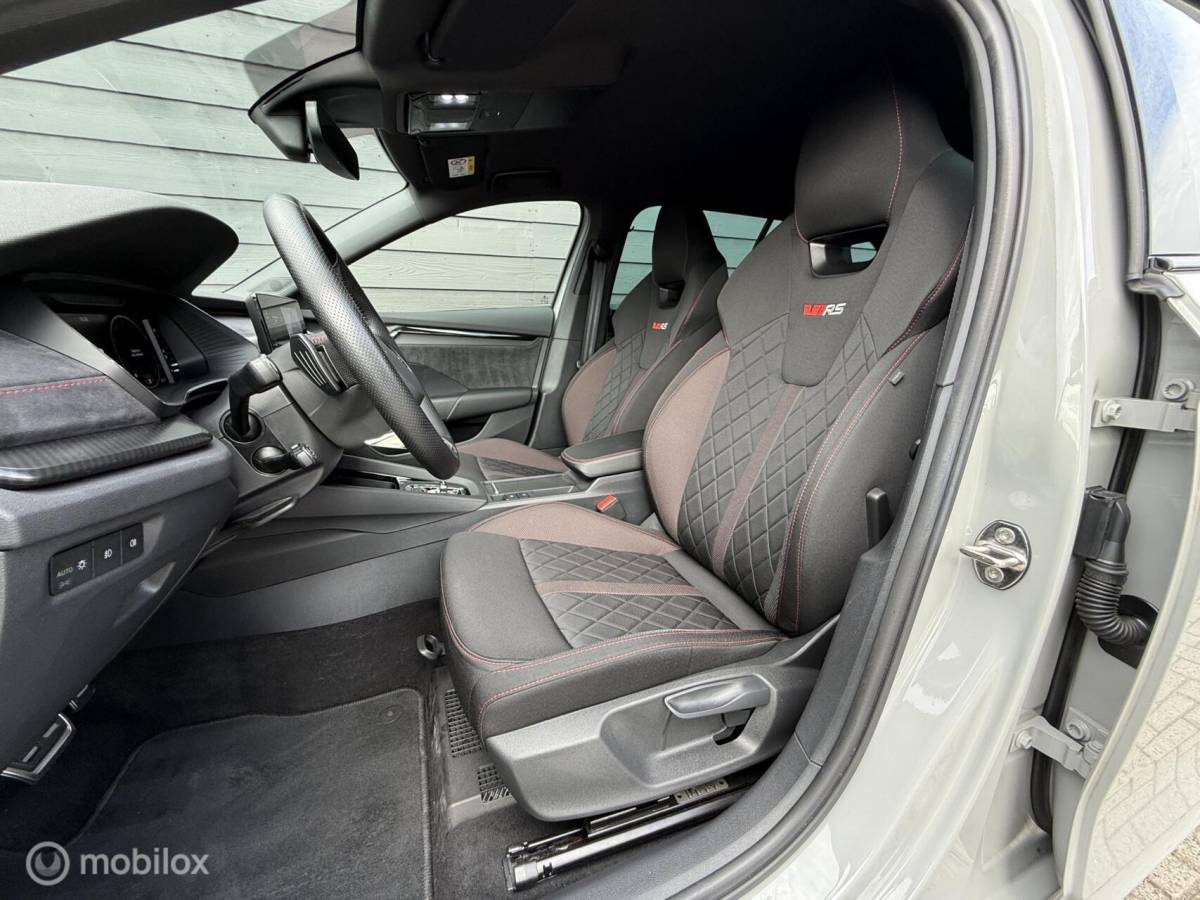 Škoda Octavia Skoda Octavia 2.0 TSI RS 245 Viritual/Carplay/LED/Winterpakket